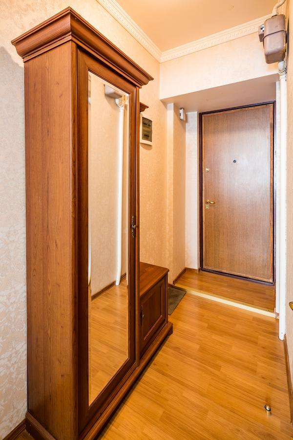 2 Virmens'Ka Apartment Lviv Ngoại thất bức ảnh